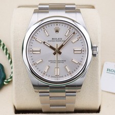 Rolex Oyster Perpetual  134300