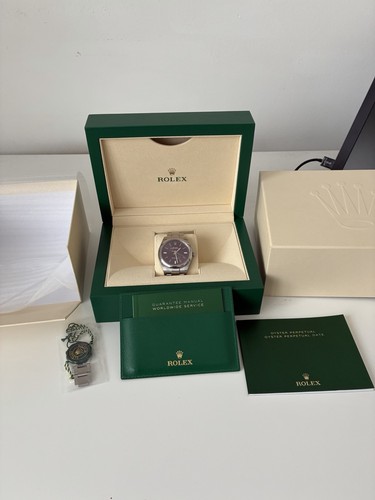 Rolex oyster perpetual - perpetual, 39mm